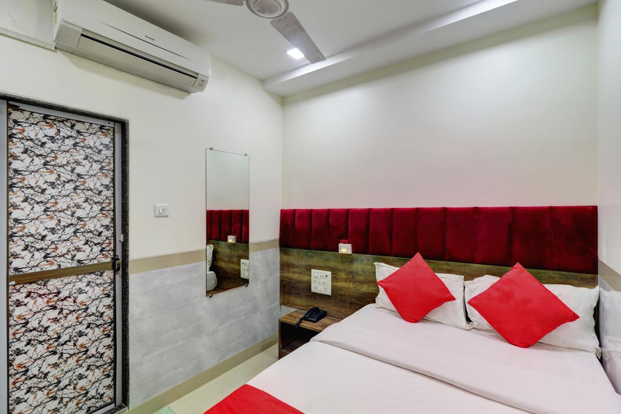 Hotel New Balaji Residency Mumbai Exterior photo